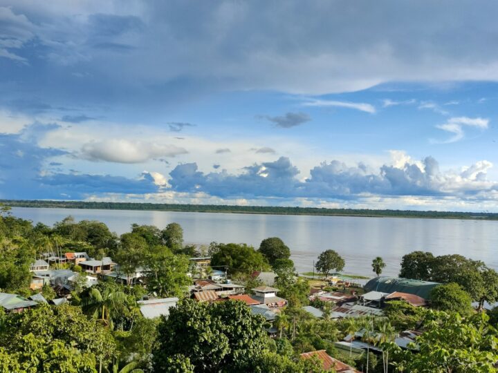 Voyage en Amazonie colombienne selon la saison des eaux